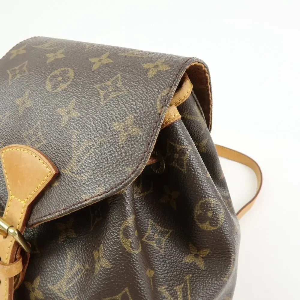 Louis Vuitton height 10
